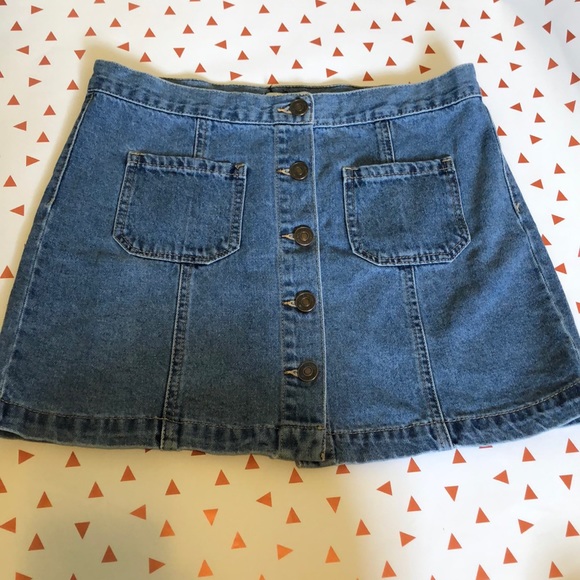 Forever 21 Dresses & Skirts - 🌸 Forever 21 button up jean skirt size 29